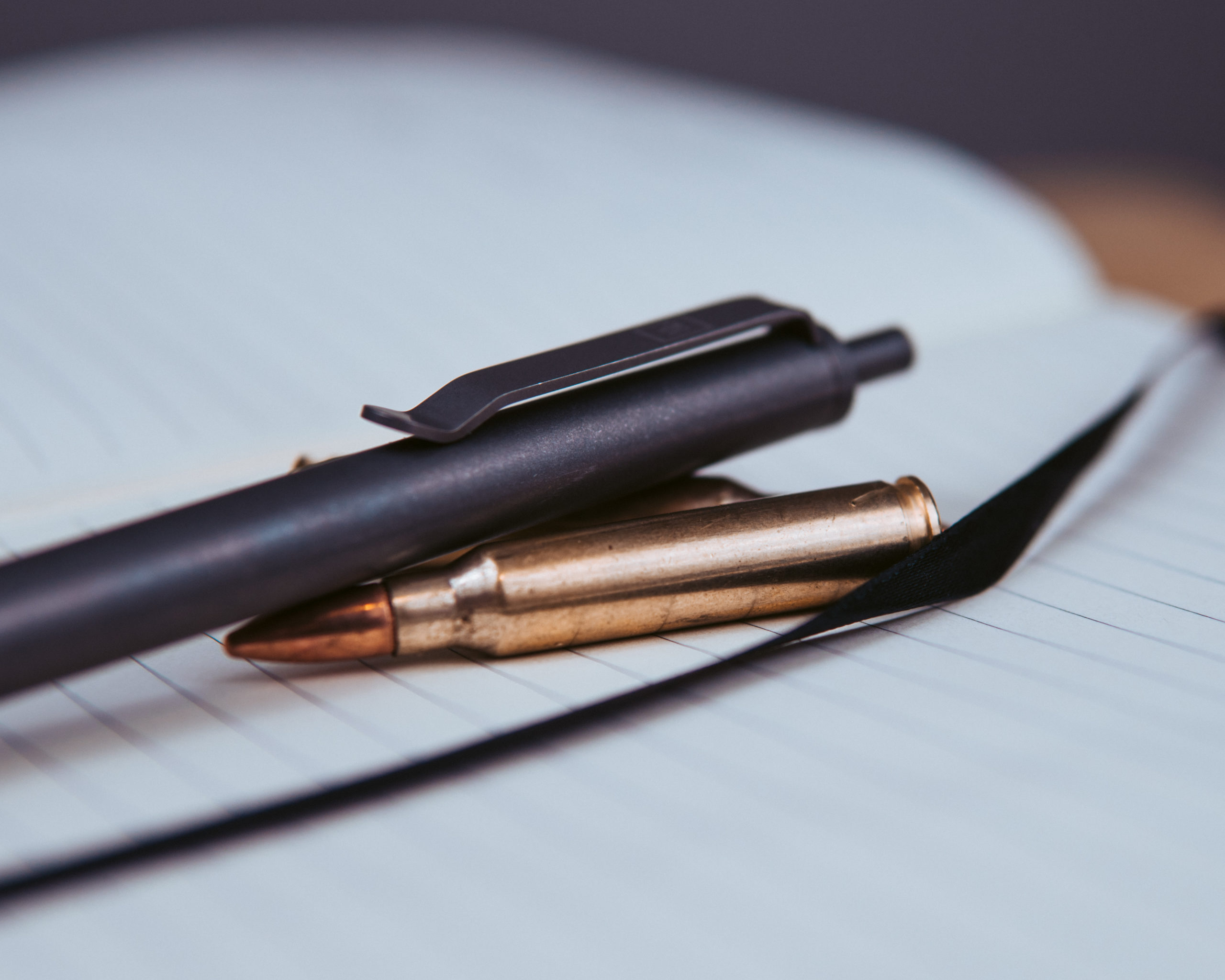 BIGiDESIGN Bolt Action Pen - Brass