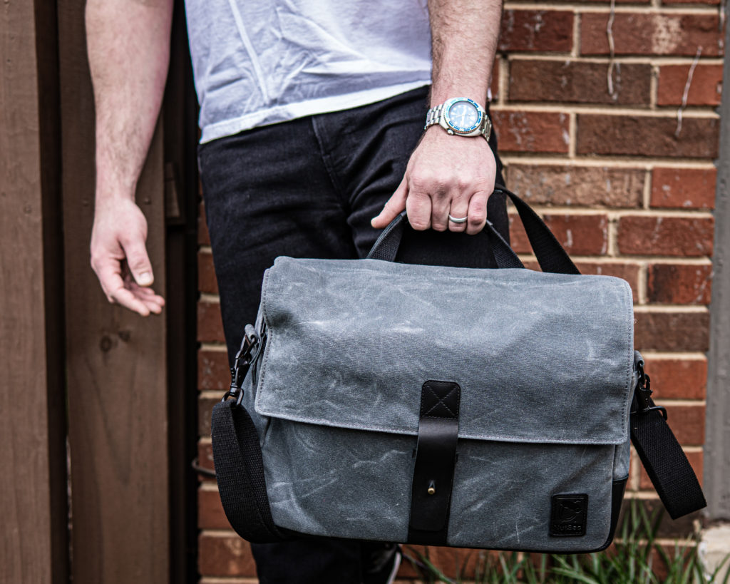 Nutsac Satchel 15 handle carry
