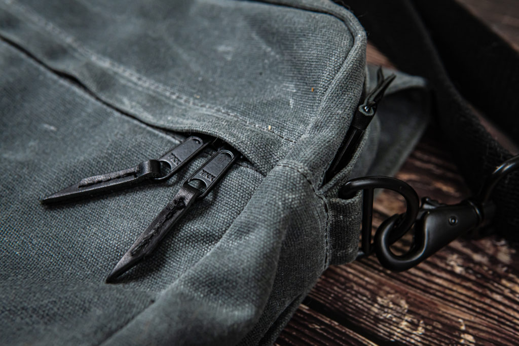 Satchel 15 YKK Zips