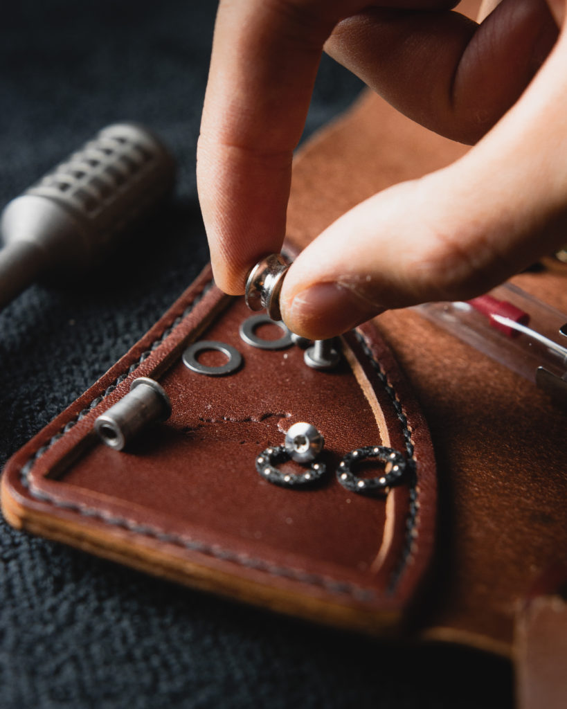 Knife Maintenance Kit with Screw Tray