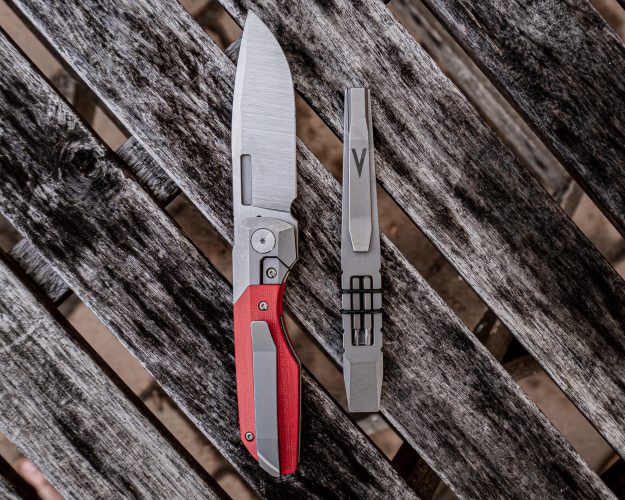 Vero Engineering_Synapse-5 Vero Engineering Bolster Lock Folding Knife Red Scales Open