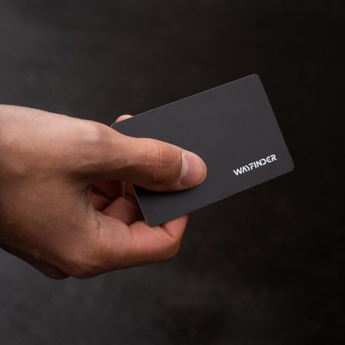 glitch-data-blocking-card-lifestyle-03